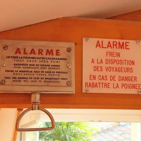 Parque de Campismo Insolite Le Village Saint-Michel-Chef-Chef