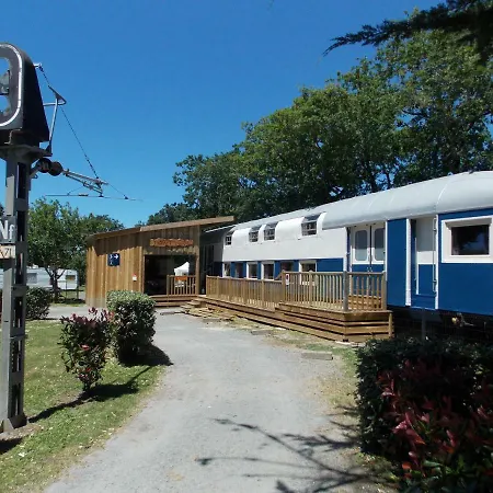 Insolite Le Village Parque de Campismo