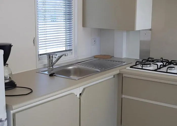 Insolite Le Village 营地