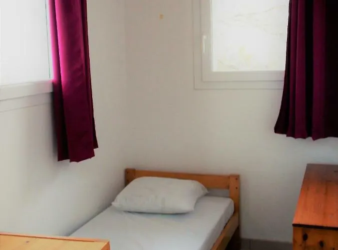 Insolite Le Village 圣米歇尔-谢夫谢夫