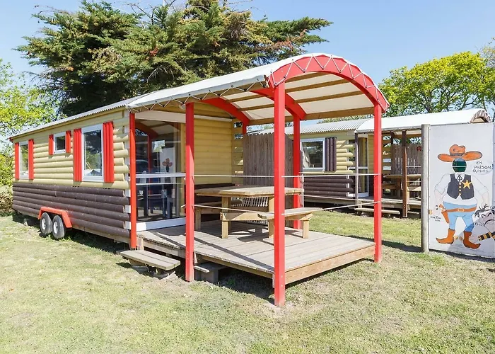 Insolite Le Village 营地