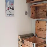 Кемпинг Insolite Le Village