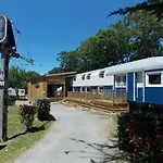 Insolite Le Village Кемпинг