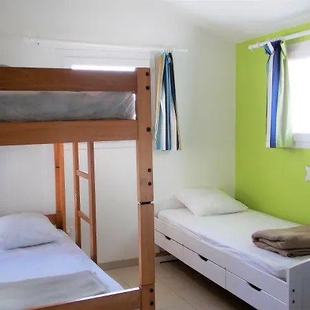 אתר קמפינג Insolite Le Village *