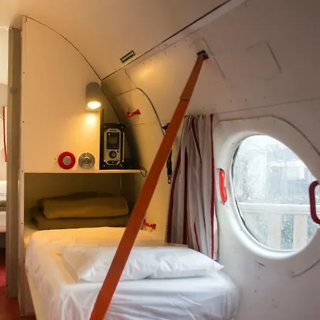 Insolite Le Village キャンプ場