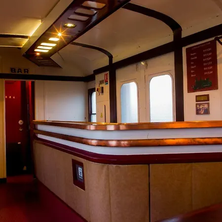 Insolite Le Village * サン・ミシェル・シェフ・シェフ