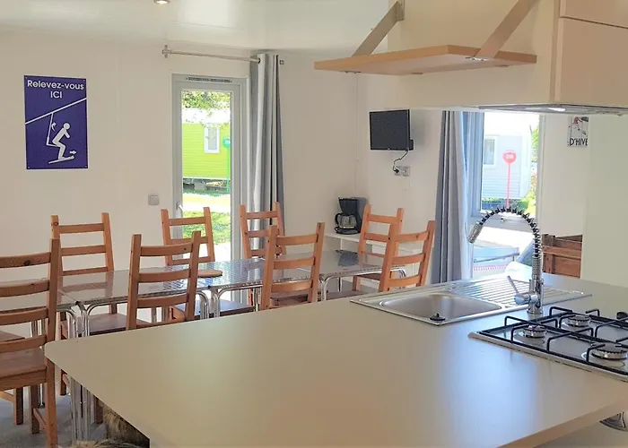 Kemp Insolite Le Village *