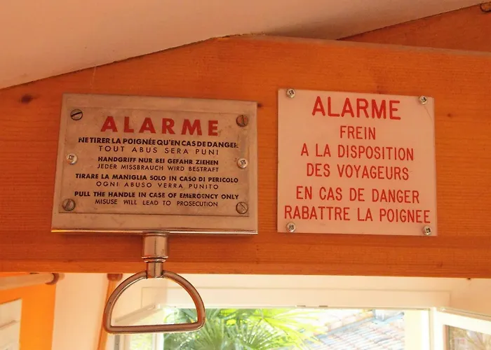 Kemp Insolite Le Village Saint-Michel-Chef-Chef