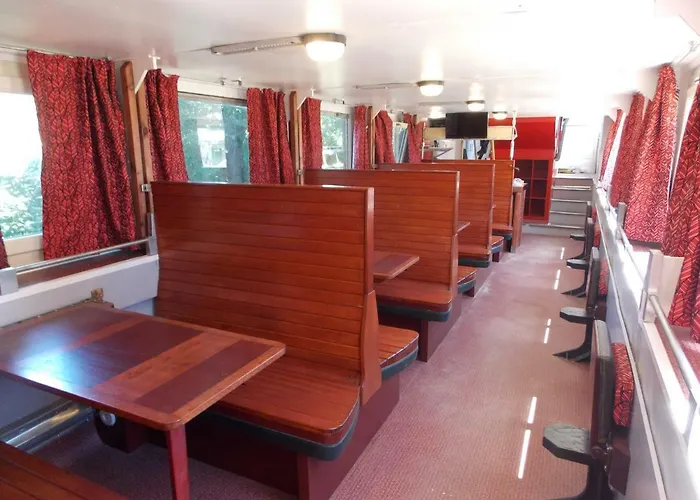 Insolite Le Village * Saint-Michel-Chef-Chef